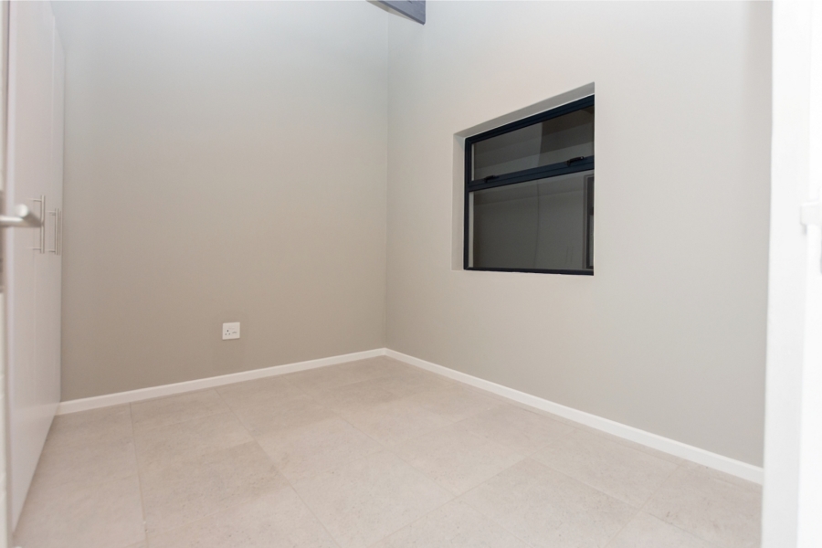 2 Bedroom Property for Sale in Mykonos Western Cape